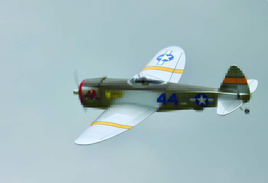 Fun Scale P-47 Thunderbolt PNP - Step up to warbirds with this great-flying Jug!